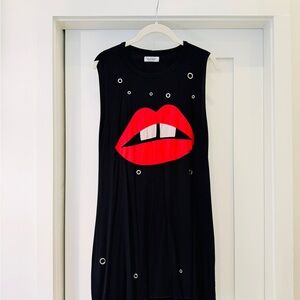Lauren Moshi Sleeveless Lips Dress